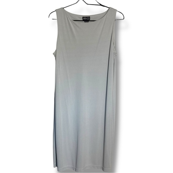 New York & Company Elegant Sleeveless Light Gray Knee Length A-line Mini Dress - Picture 13 of 15